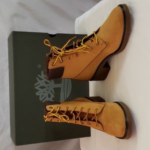 NEW Timberland Brinda Lace-Up Heel
